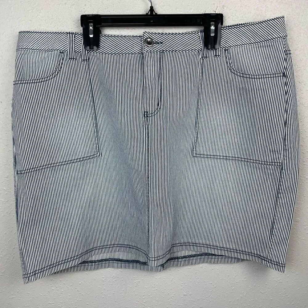 NWT Lane Bryant Navy Blue Striped Denim Mini Skirt Size 24